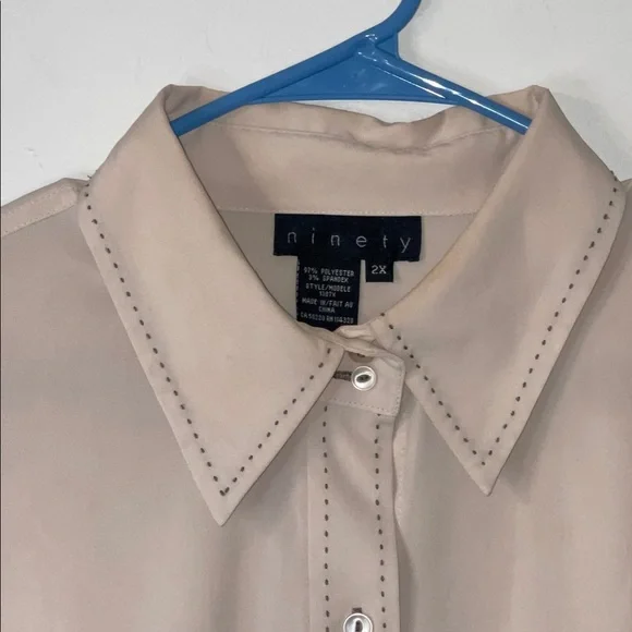 Ninety Women’s Cream Collared Dress Shirt Size 2X #219 - Picture 3 of 6
